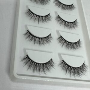 Luminous lashes